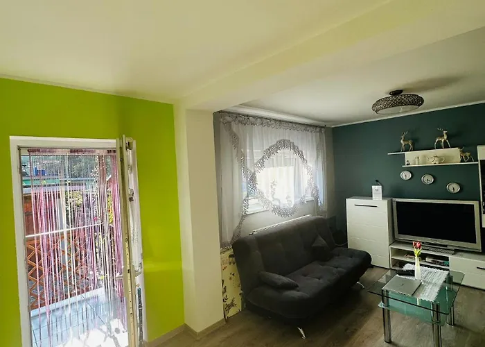 アパート Pod Debem